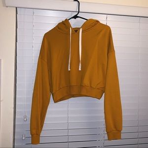 Crop hoodie
